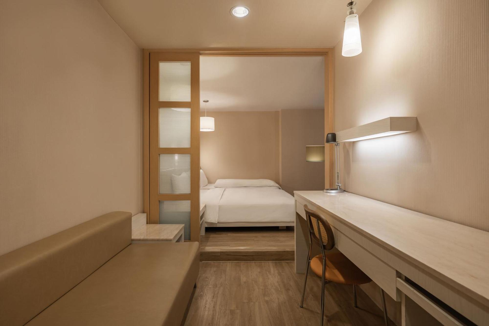 Kindness Hotel - Hanshen Kaohsiung Habitación foto