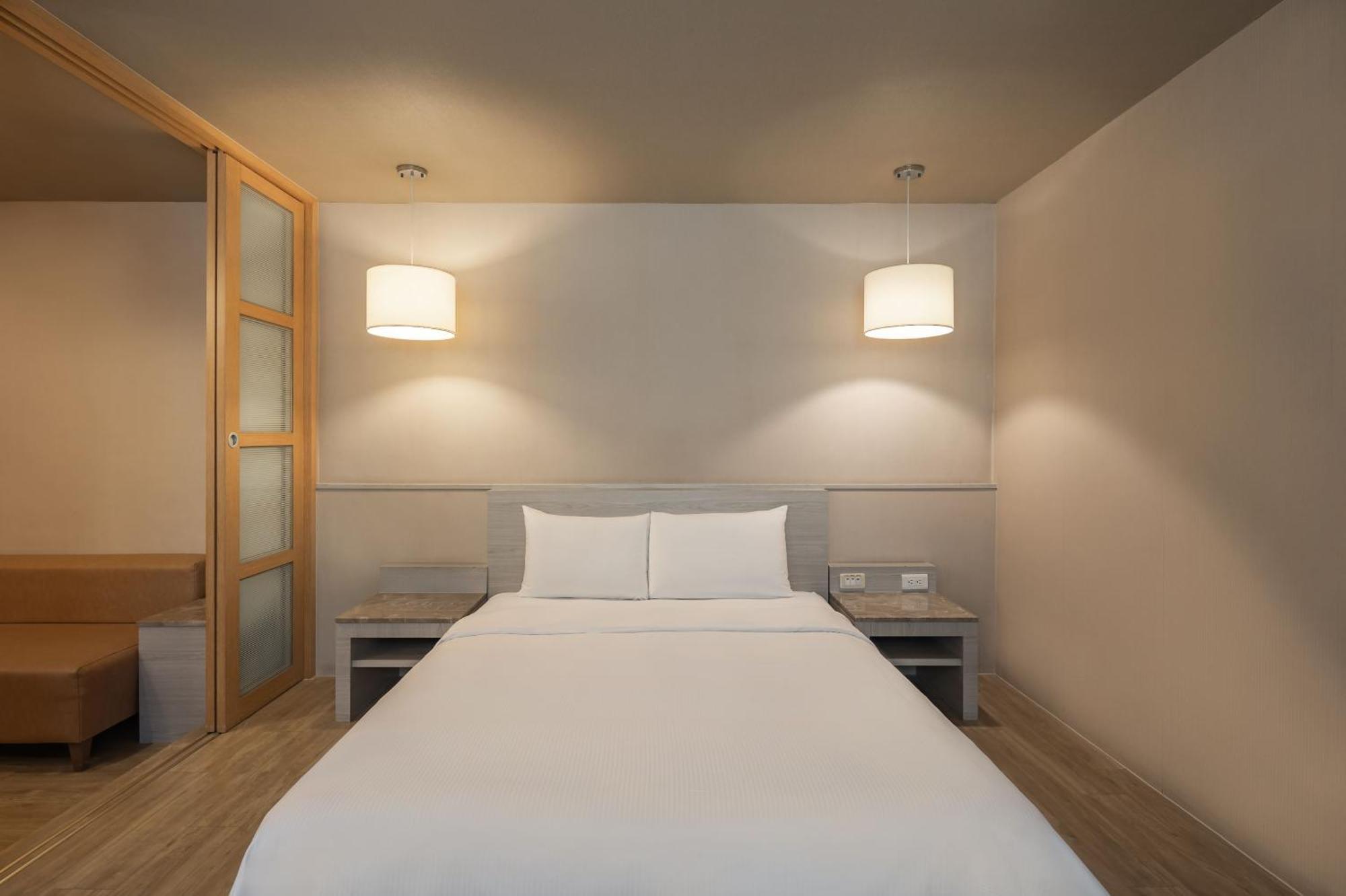 Kindness Hotel - Hanshen Kaohsiung Habitación foto