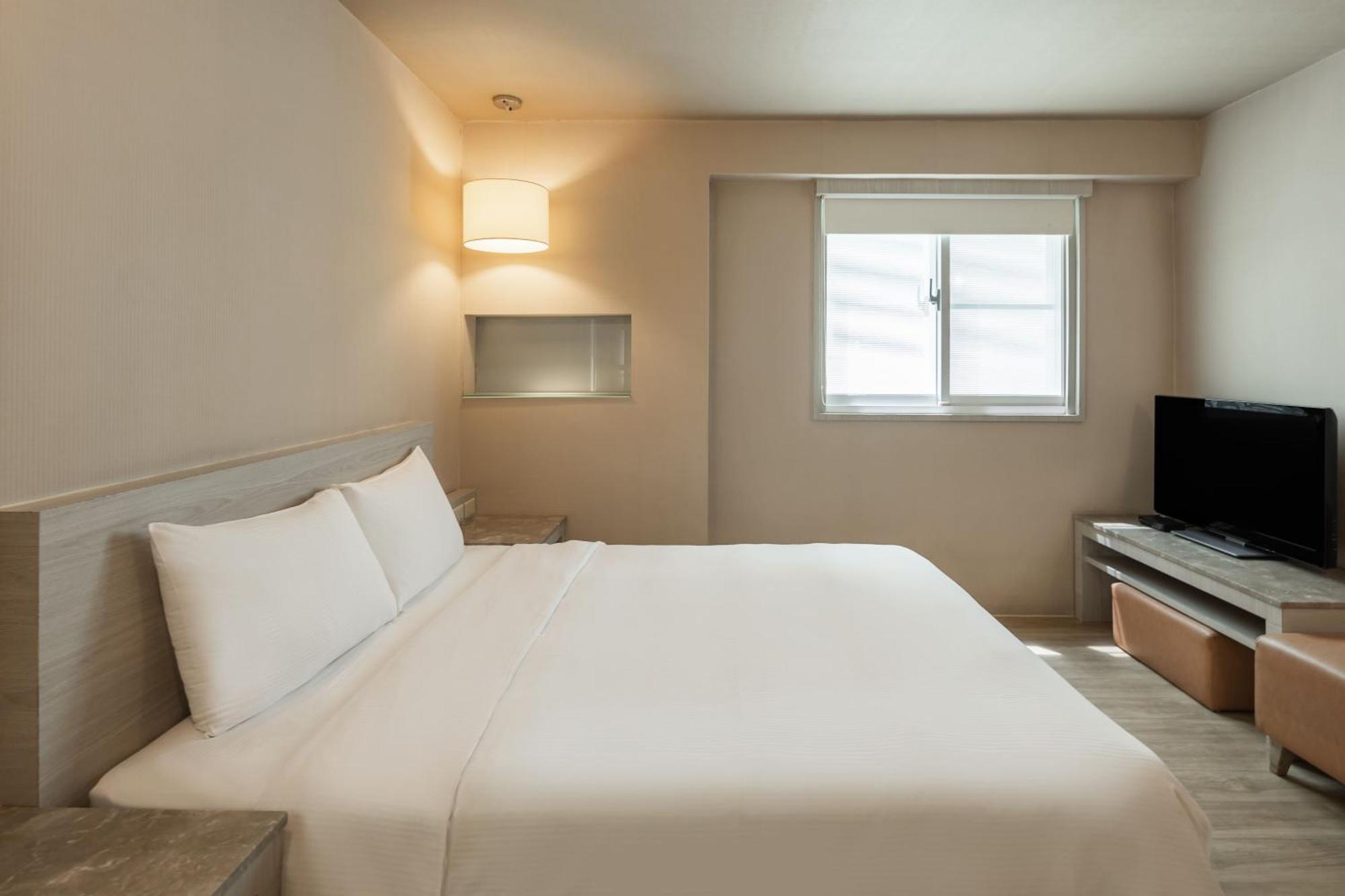 Kindness Hotel - Hanshen Kaohsiung Habitación foto